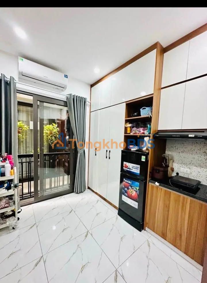 Nhà riêng Trần Đại Nghĩa 45m² giá 10 tỷ - Ô tô vào tận nhà