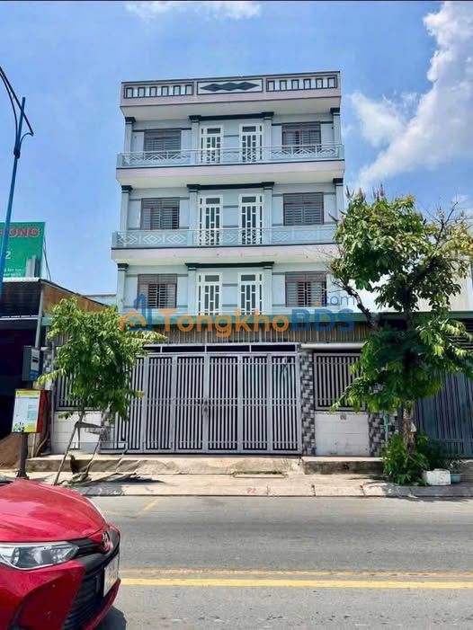 Bán Nhà Đôi Mặt Tiền Lê Lợi, Kiến Tường - 20 Tỷ, Sổ Hồng Riêng