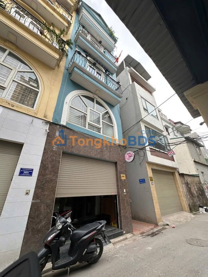 Nhà riêng Long Biên 38m² 11 tỷ - Ô tô tránh sẵn