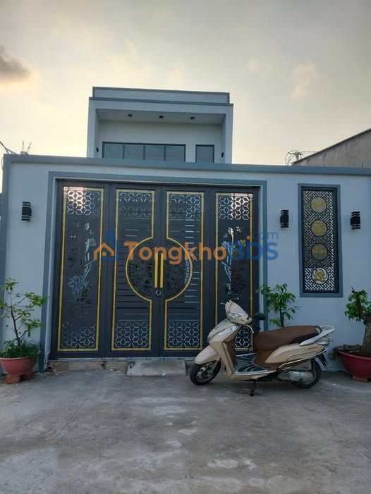 Nhà riêng TL9 Đức Hòa 120m² 2.4 tỷ - Ô tô vào tận nhà