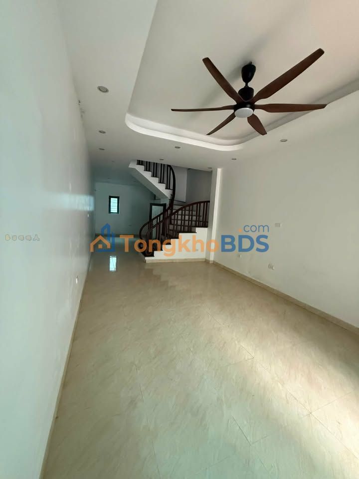 Nhà riêng Chương Mỹ 70m² 4 tỷ - Ô tô vào tận nhà