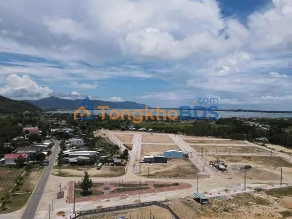 Bán Đất Nền Phù Cát 150m² - Sổ Hồng Chính Chủ, Giá 8xx Triệu