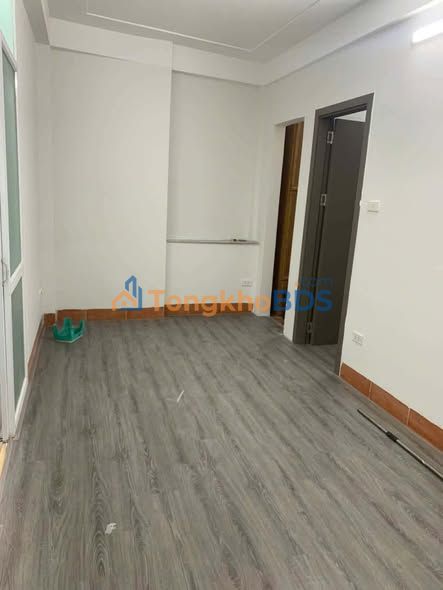 Bán Căn hộ Dịch Vọng Hậu 37m² 1.75 Tỷ - Sổ Hồng Rõ Ràng