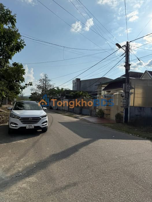 Bán Đất Kon Tum 400m² Thổ Cư Mặt Tiền Lê Thị Hồng Gấm - Sẵn Sổ Hồng