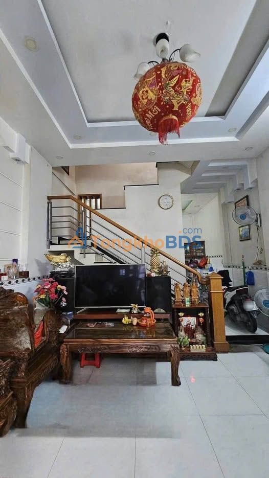 Nhà 3 tầng Lê Văn Khương 70m² giá 6 tỷ - Ô tô vào tận nhà