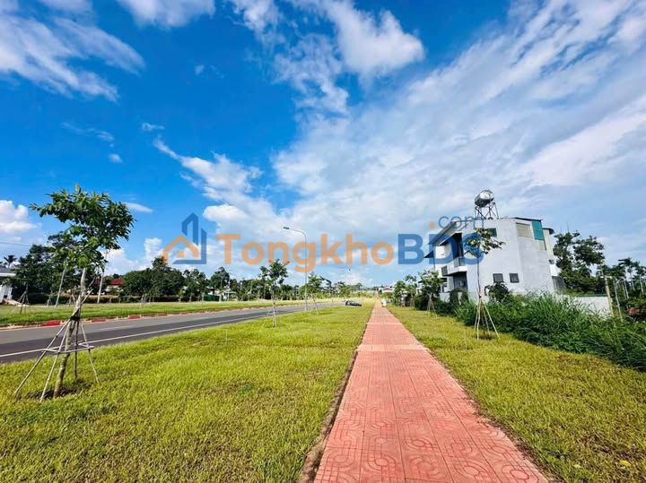 Đất Võ Nguyên Giáp Buôn Ma Thuột 171m² 7,65 tỷ - Đường to ô tô