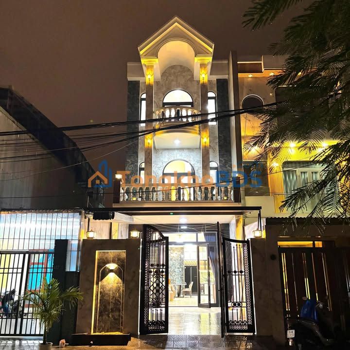 Nhà 3 tầng Hòa Xuân Phạm Hùng 120m² 25 triệu - Full nội thất