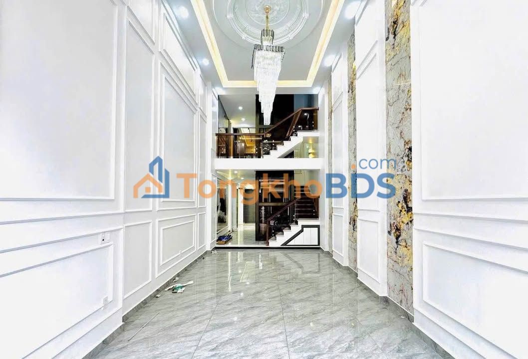Nhà Hùng Vương Hồng Bàng 65m² 8,6 tỷ - Ô tô vào nhà