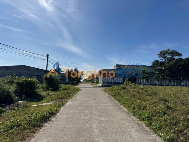 Đất nền 360m² mặt tiền Thu Bồn Kon Tum - Sổ đỏ sẵn sàng