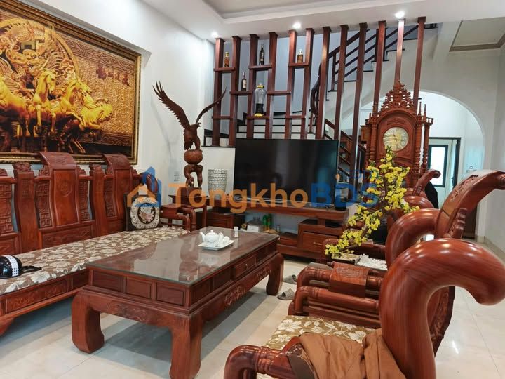 Nhà 2 Tầng 100m² Ninh Phúc, Ninh Bình - Tặng Full Nội Thất, Giá 3 Tỷ