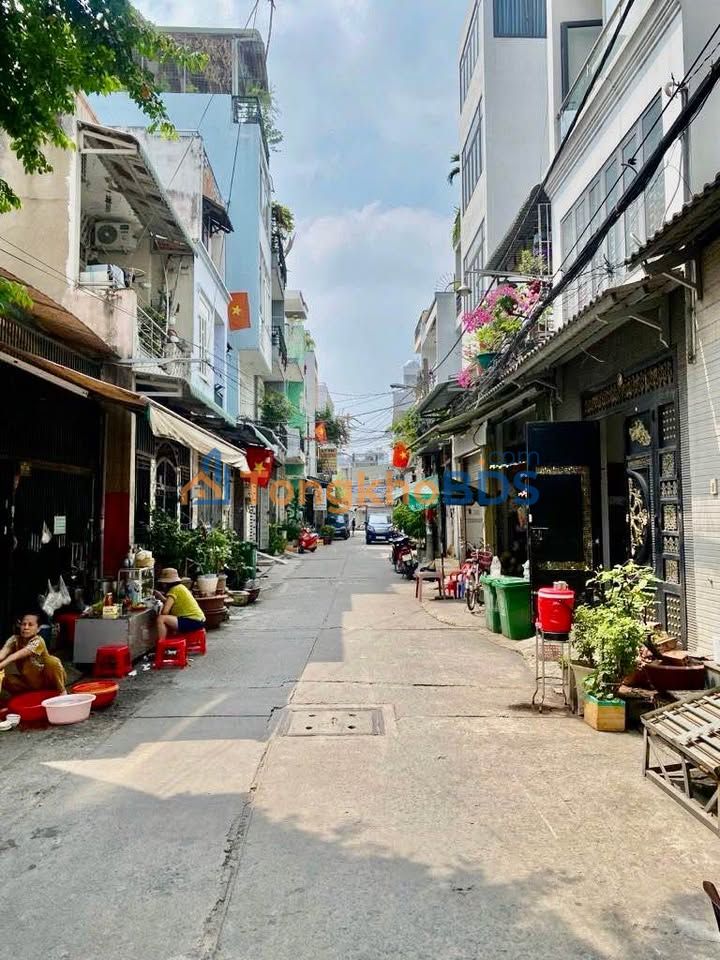 Nhà Tân Phú Đường Số 12 56m² 5 tỷ - Ô tô vào tận nhà