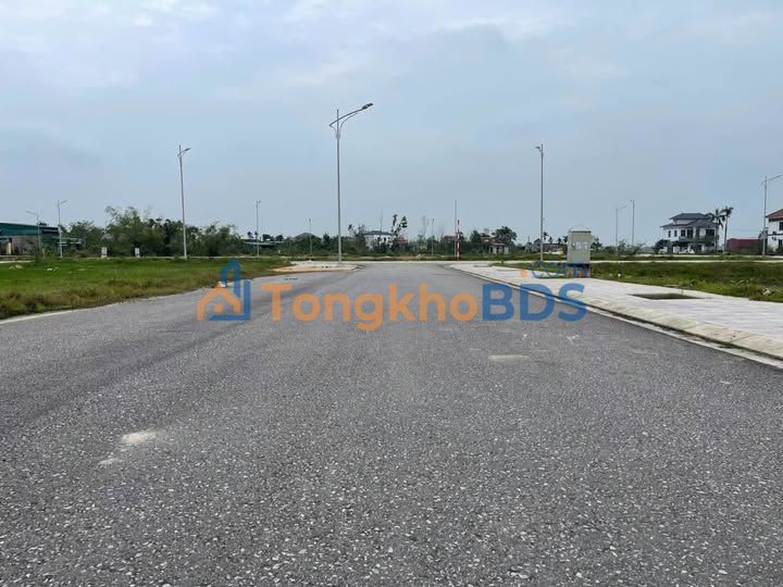 Đất nền Thạch Hạ Hà Tĩnh 144m² 3,5 tỷ - Đường to ô tô