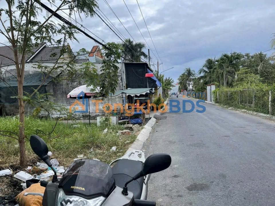 Nhà mặt tiền Bến Tre 236m² giá 3 tỷ - Chính chủ