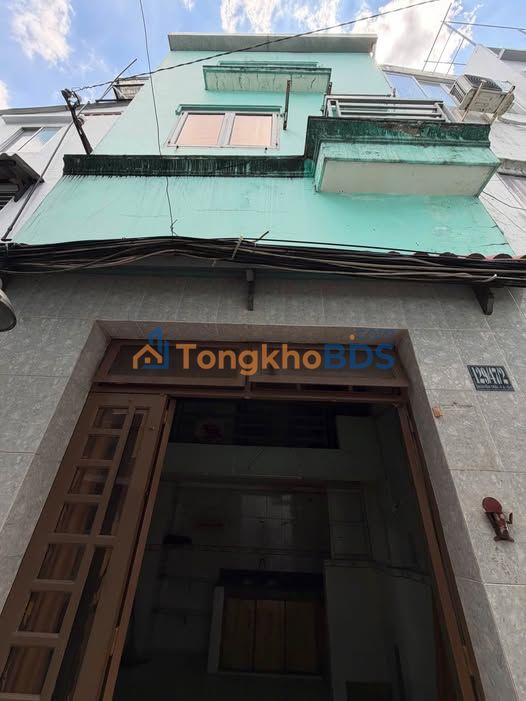 Nhà 15m² Phường 2 Quận 5 - Chính chủ bán 3.68 tỷ, hẻm sát mặt tiền