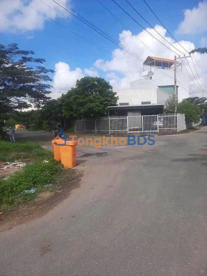 Đất nền Trần Thế Sinh Bến Lức 6.8 tỷ 200m² - Sổ đỏ chính chủ