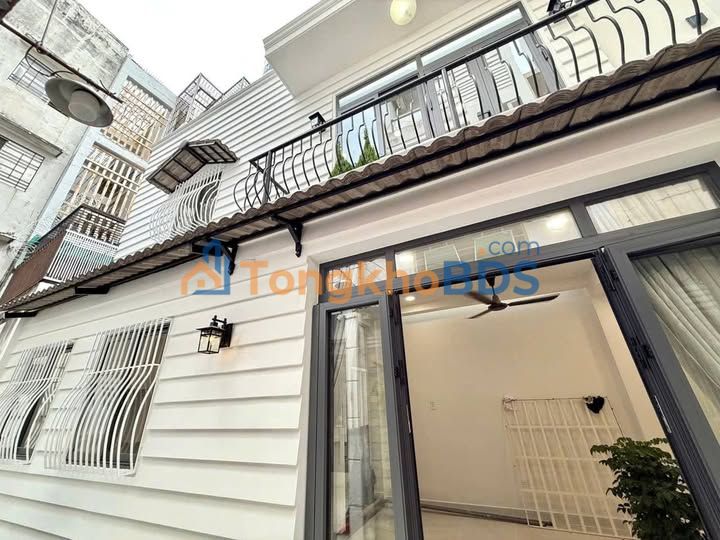 Nhà Phố Tân Bình 34m², 2 Tầng, Gần Metro 5.xx Tỷ