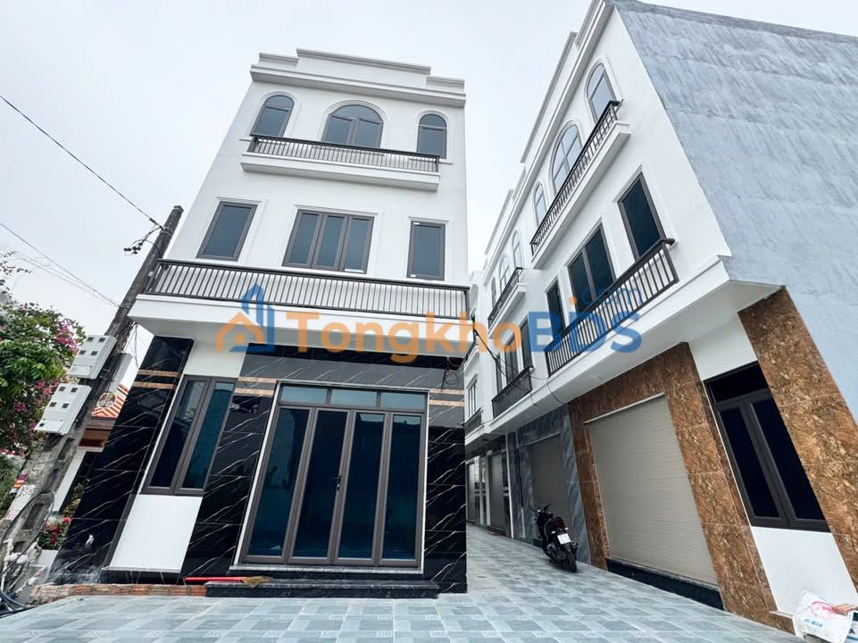 Nhà 3 tầng Tô Phong Kiến An 40m² 1,95 tỷ – Ô tô đỗ cửa sẵn