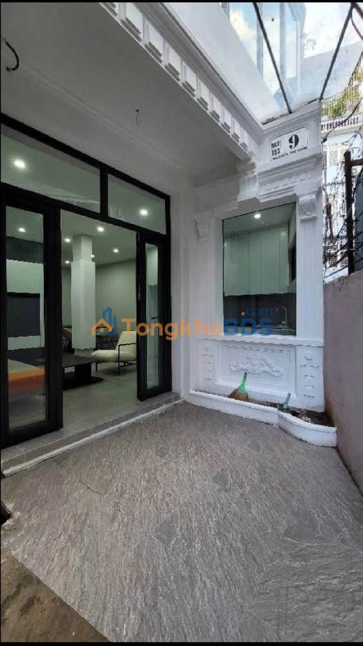 Nhà Mặt Tiền Nguyễn Thị Định, Cầu Giấy - 40m² 5 Tầng, Sổ Đỏ Chính Chủ