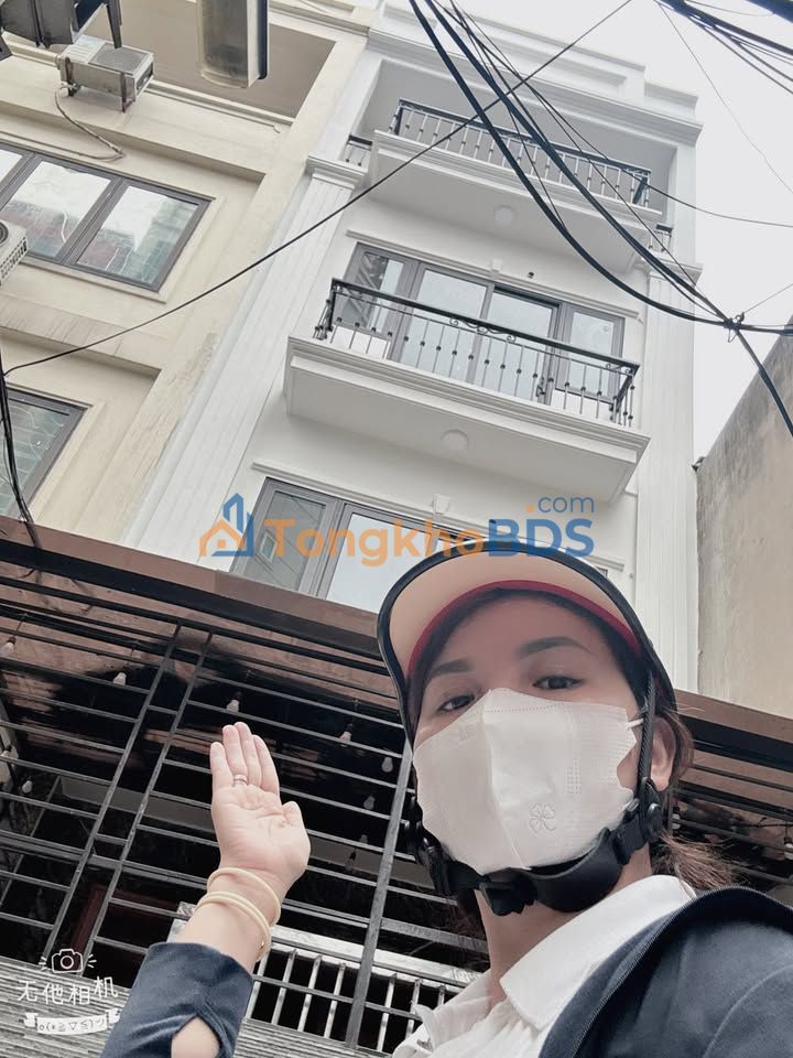 Nhà riêng Ngọc Thụy 67m2 9 tỷ - Chính chủ full nội thất