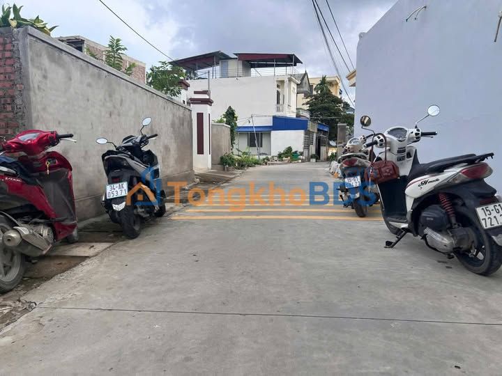 Đất nền Thôn Giữa 62m² 1.9 tỷ - Sổ đỏ chính chủ