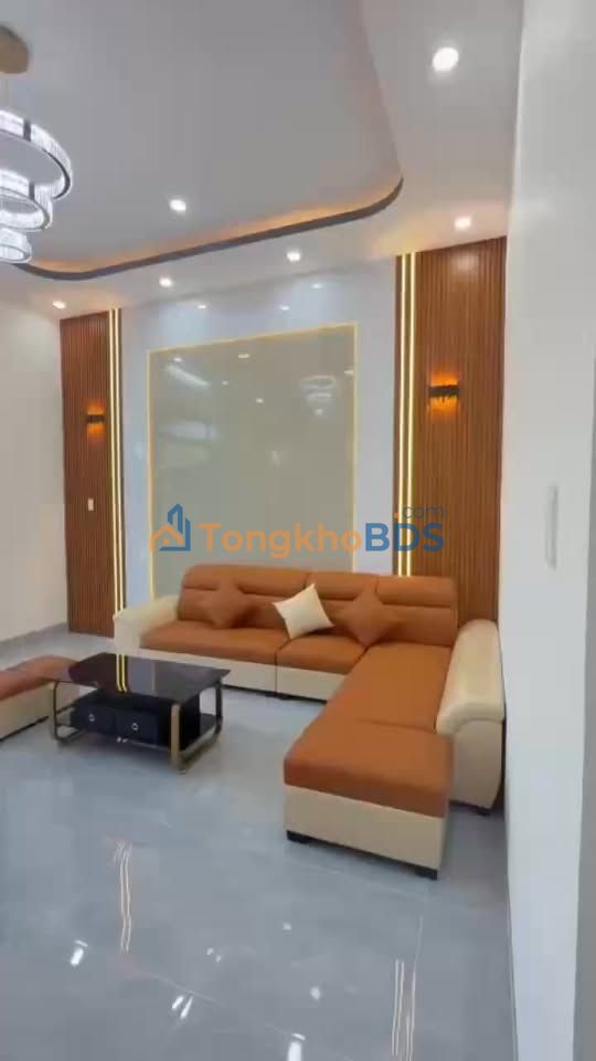 Nhà 80m² Hoàng Lê Kha, Rạch Giá - 1.58 Tỷ, Tặng Nội Thất, Sẵn Sàng Ở Ngay