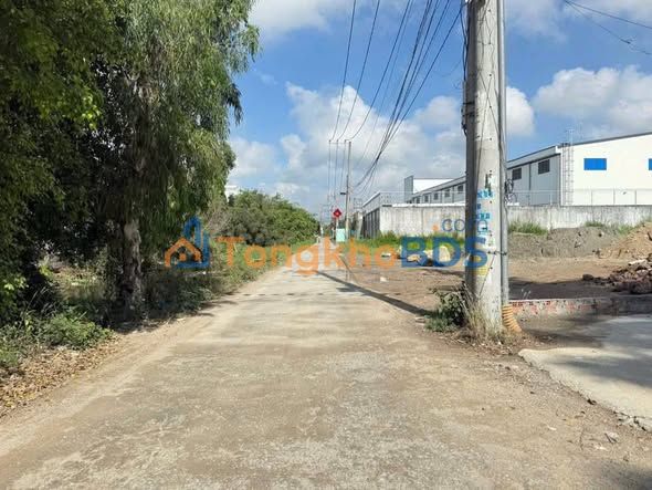 Đất nền thổ cư Bến Lức 100m² - Sổ hồng riêng, MT kênh mát mẻ