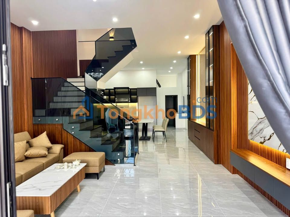 Nhà mặt tiền KDC Phước Thạnh Quảng Ngãi 95m² - Ô tô vào tận nhà