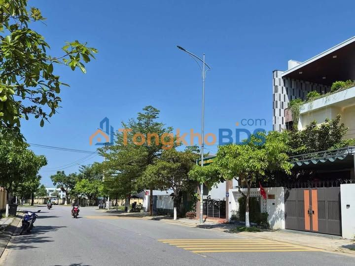 Đất mặt tiền Huỳnh Thúc Kháng Bình Sơn 108m² 3 tỷ - Đường to ô tô