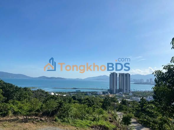 Đất nền Vĩnh Hòa Nha Trang 60m² giá 4.06 tỷ - Đường to ô tô