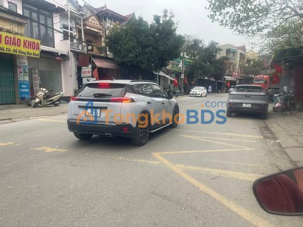 Nhà Mặt Tiền QL45 Yên Định - Kinh Doanh Sầm Uất, View Sông 5 Tỷ