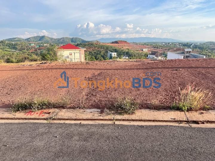 Đất TĐC Đak Nut B Gia Nghĩa 240m² 1.4 tỷ - Sổ hồng chính chủ