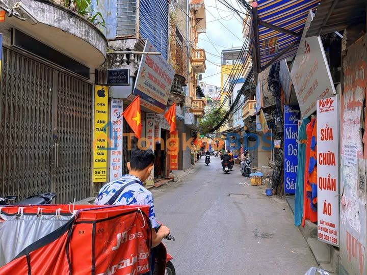 Đất Giáp Bát Hoàng Mai 50m² 15.9 tỷ - Pháp lý rõ ràng