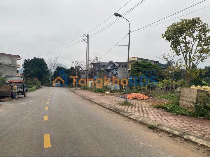 Đất nền Yên Sơn Tứ Quận 200m² giá 2 tỷ - Tiềm năng tăng giá