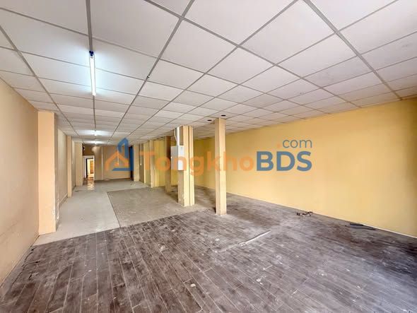 Nhà phố Trần Hưng Đạo Cần Thơ 208m² 45 triệu - Mặt tiền kinh doanh