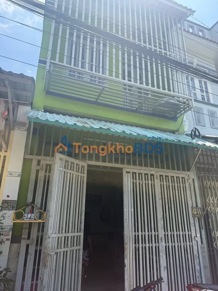 Nhà riêng Ấp 3 Bà Điểm 40m² 1.67 tỷ - Ô tô vào tận nhà