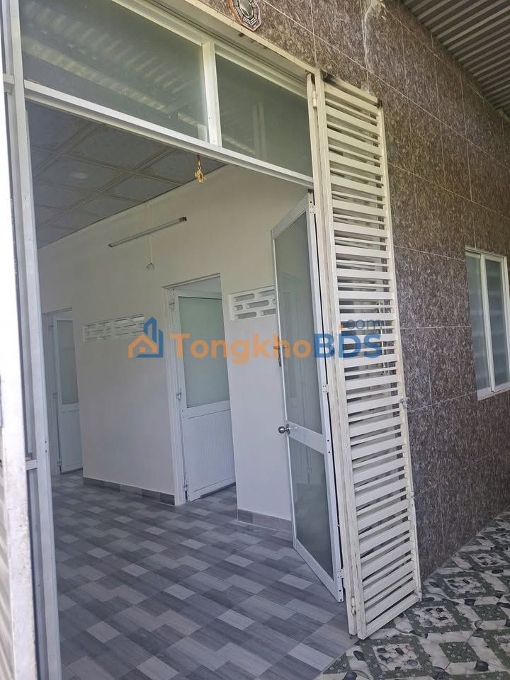 Nhà riêng Phong Châu Nha Trang 48m² 700tr - Chính chủ