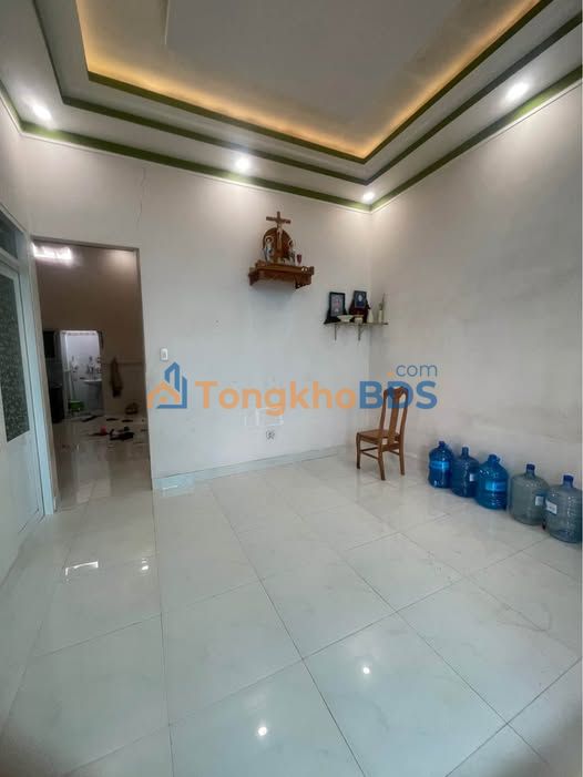 Nhà Phố 90m² Phường Hội Phú, Pleiku - Sổ Đỏ Full Thổ Cư, Giá 1.4 Tỷ