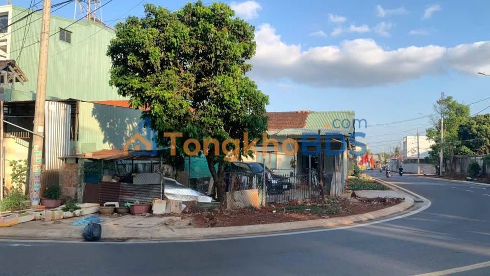 Đất Lạc Long Quân Pleiku 177m² 2 tỷ - Đất thổ cư 155m²
