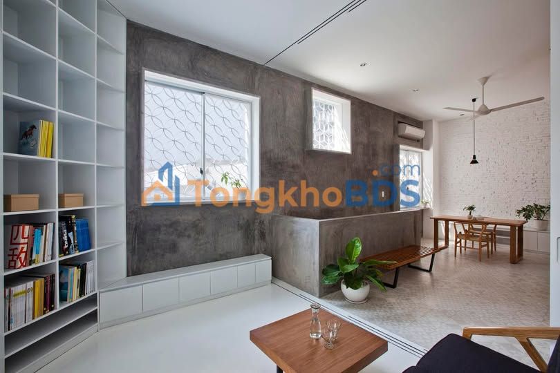 Nhà mặt phố Thanh Trì 72m² 10.5 tỷ - Mặt tiền kinh doanh