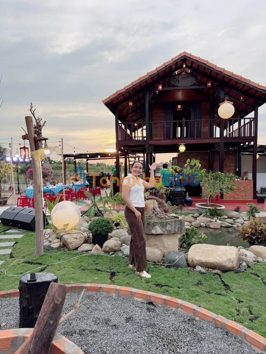 Nhà vườn Hàm Chính 750m² 1.99 tỷ - Ô tô vào tận nhà