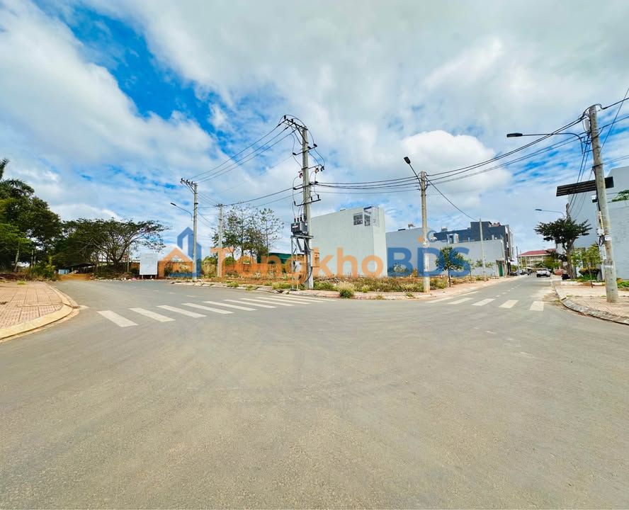 Đất Nguyễn Hữu Thọ Buôn Ma Thuột 114m² 9.8 tỷ - Sổ đỏ