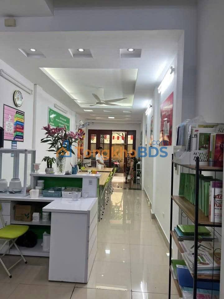 Nhà phố Đặng Văn Ngữ Đống Đa 50m² - Ô tô vào tận nhà