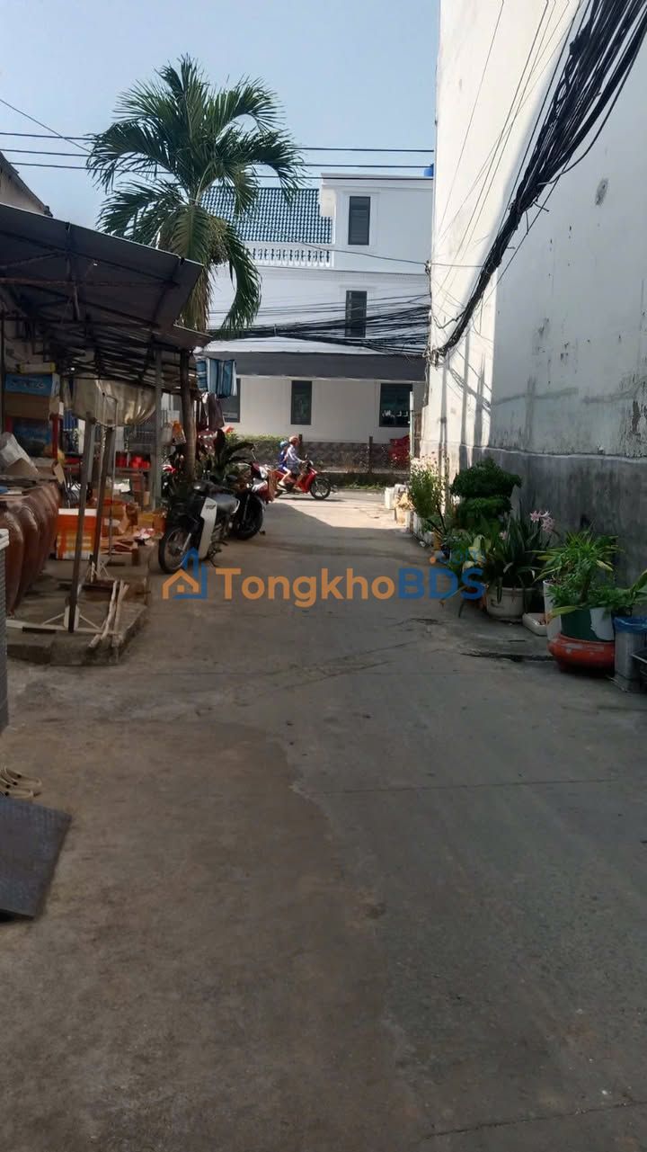 Nhà Cần Giuộc 68m² 2.2 tỷ - Chính chủ bán sổ hồng riêng