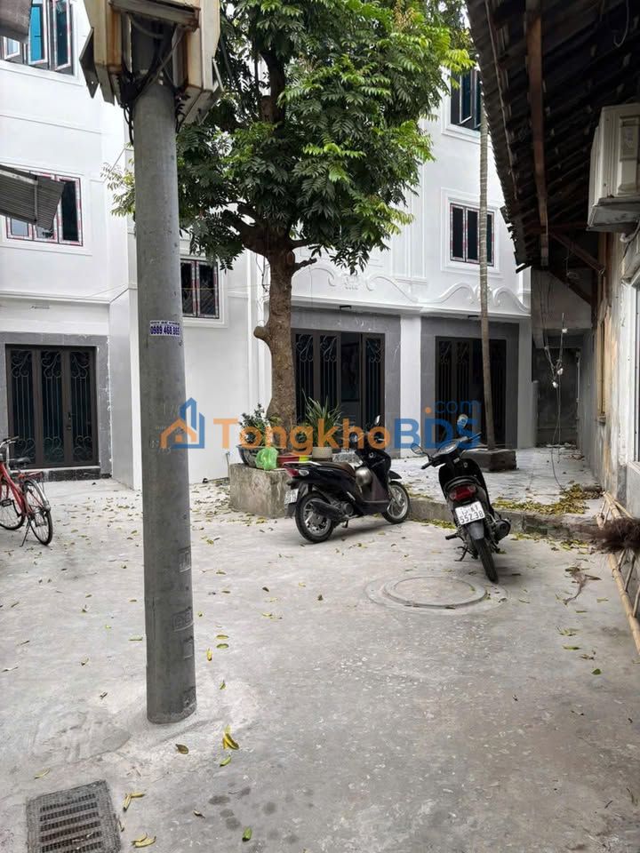 Nhà Trần Phú Nam Sách 30m² 1.35 tỷ - Ô tô vào tận nhà