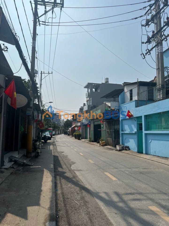 Nhà phố ĐHT 22 Q12 100m² 6,9 tỷ - Mặt tiền kinh doanh