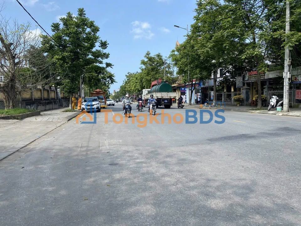 Nhà 2 tầng Thuận Hóa 189m² 10 tỷ - Sẵn sàng ở ngay