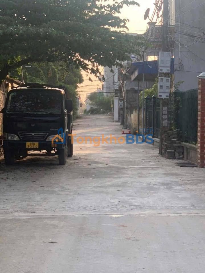 Đất nền Nguyễn Tuân Nam Định giá 2.98 tỷ - Sổ đỏ chính chủ