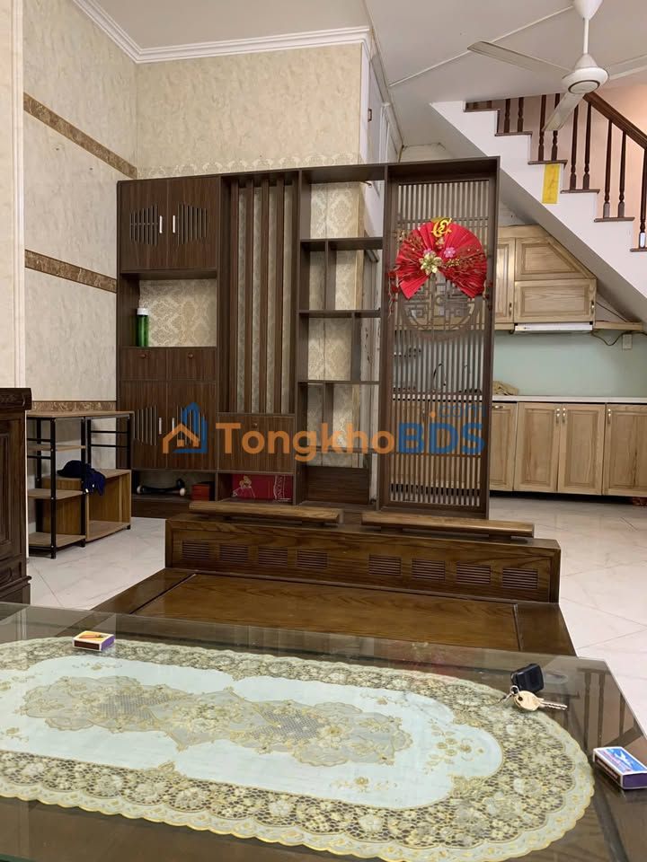 Nhà riêng Ngõ Chợ Khâm Thiên 34m² 10,5 triệu - Sẵn sàng ở ngay