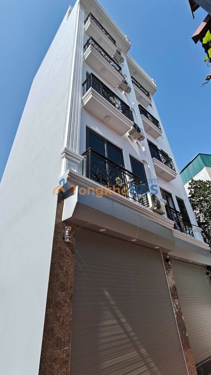 Nhà Ngoại Giao Đoàn Bắc Từ Liêm 8.8 tỷ - Sẵn sàng ở ngay