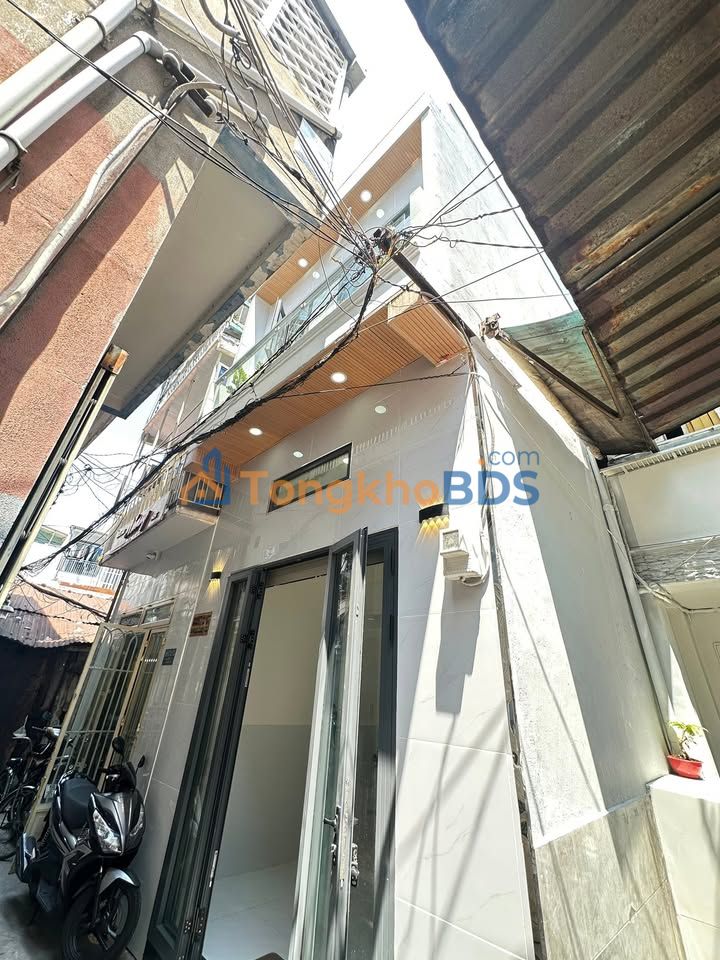 Nhà Tân Bình Lạc Long Quân 22m² 4 tỷ - Sẵn sàng ở ngay